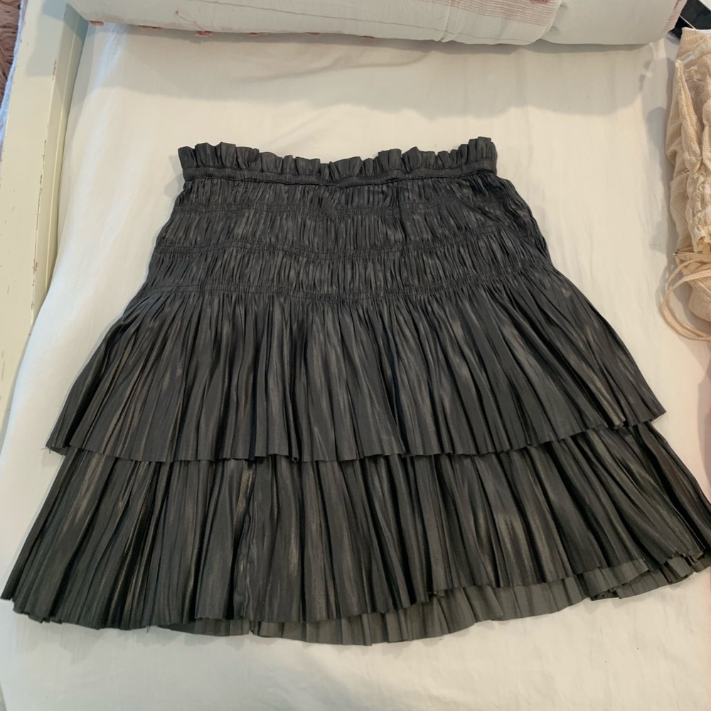 Fab’rik skirt. Size XS. New with tags.